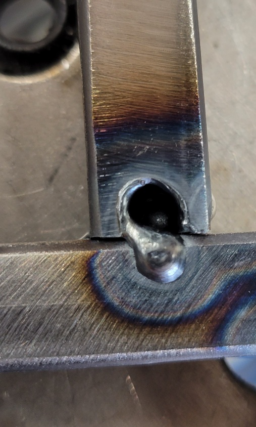 weldhole.jpg