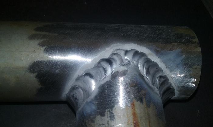 You can see the bad fitup area here. I just didn't have enough finger extension to shove enough rod in to fill that gap. 3/32" 4043 rod. Yeah, i know that's no excuse but it is what it is for now.